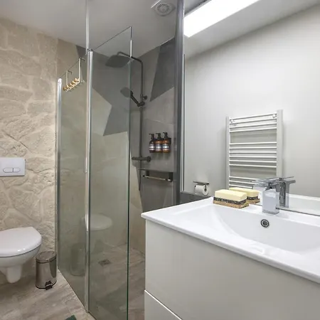 Le White - Centre - Arrivee Autonome Apartamento